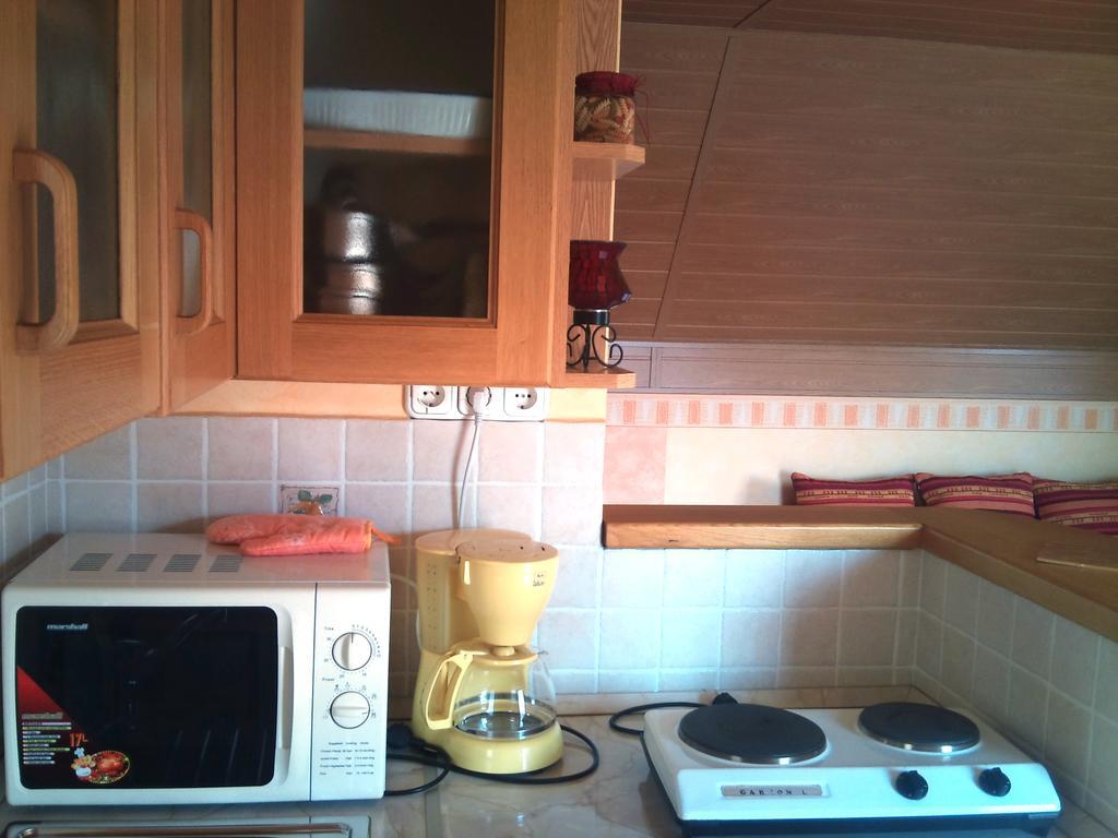 Bertalan Apartman Vonyarcvashegy Room photo